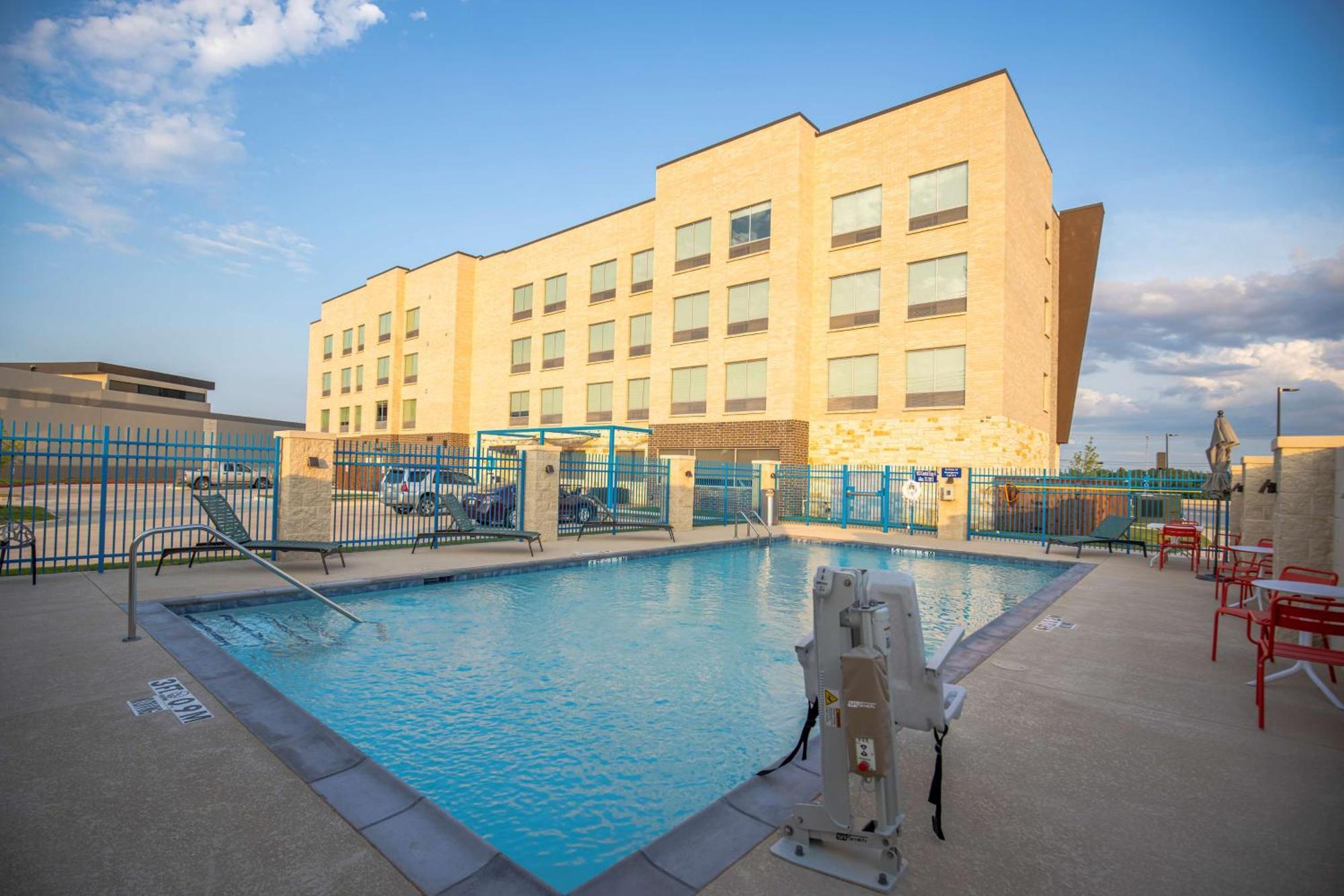 Tru By Hilton Allen Dallas, Tx Bagian luar foto